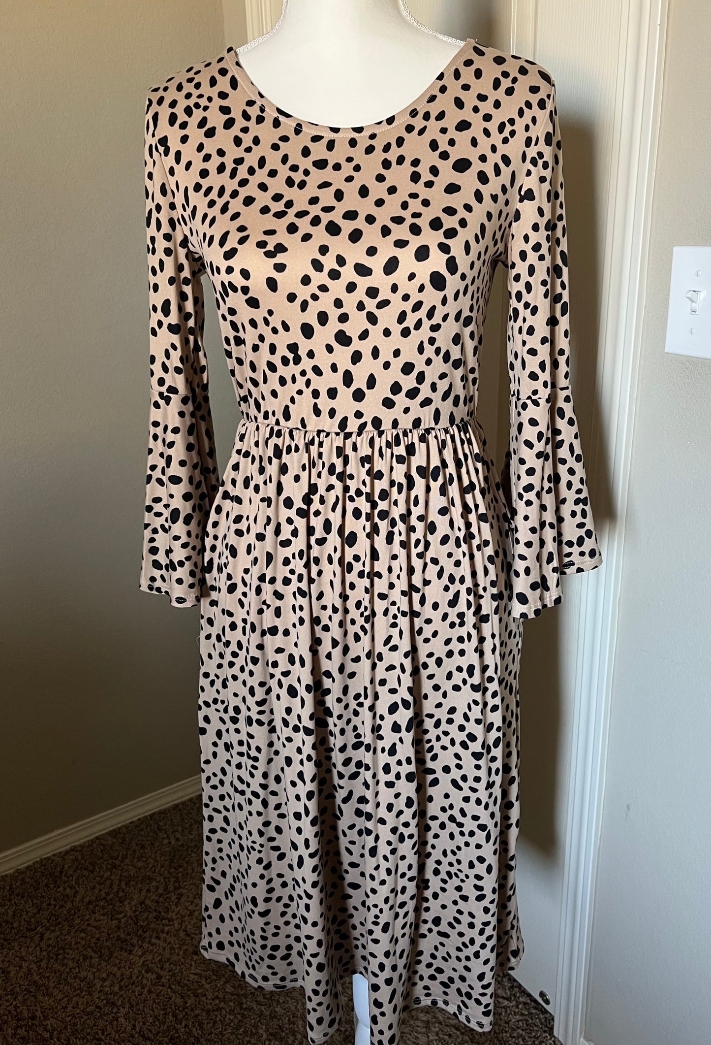 Cheetah Print Bell Sleeve Dress