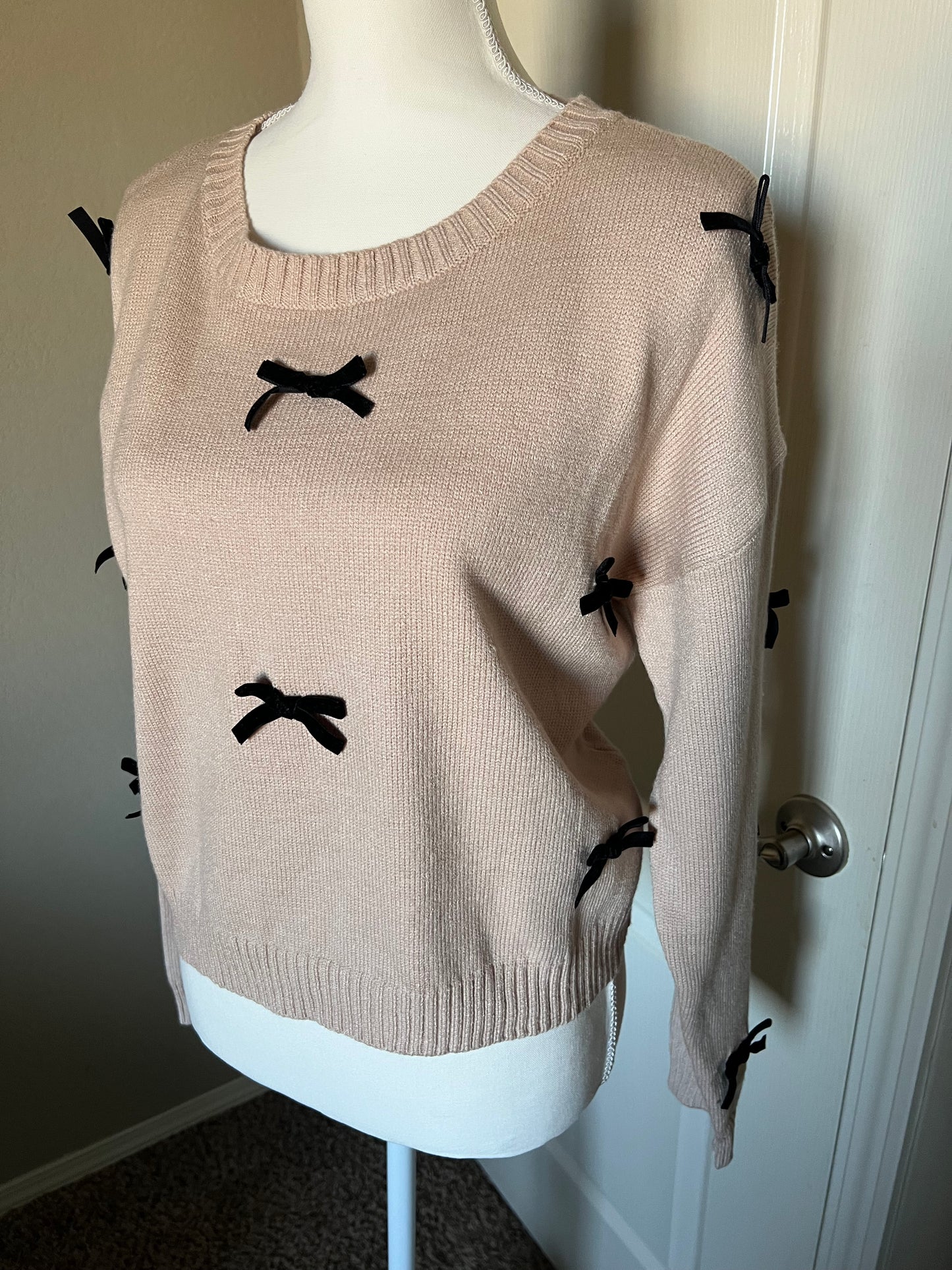 Bow Sweater