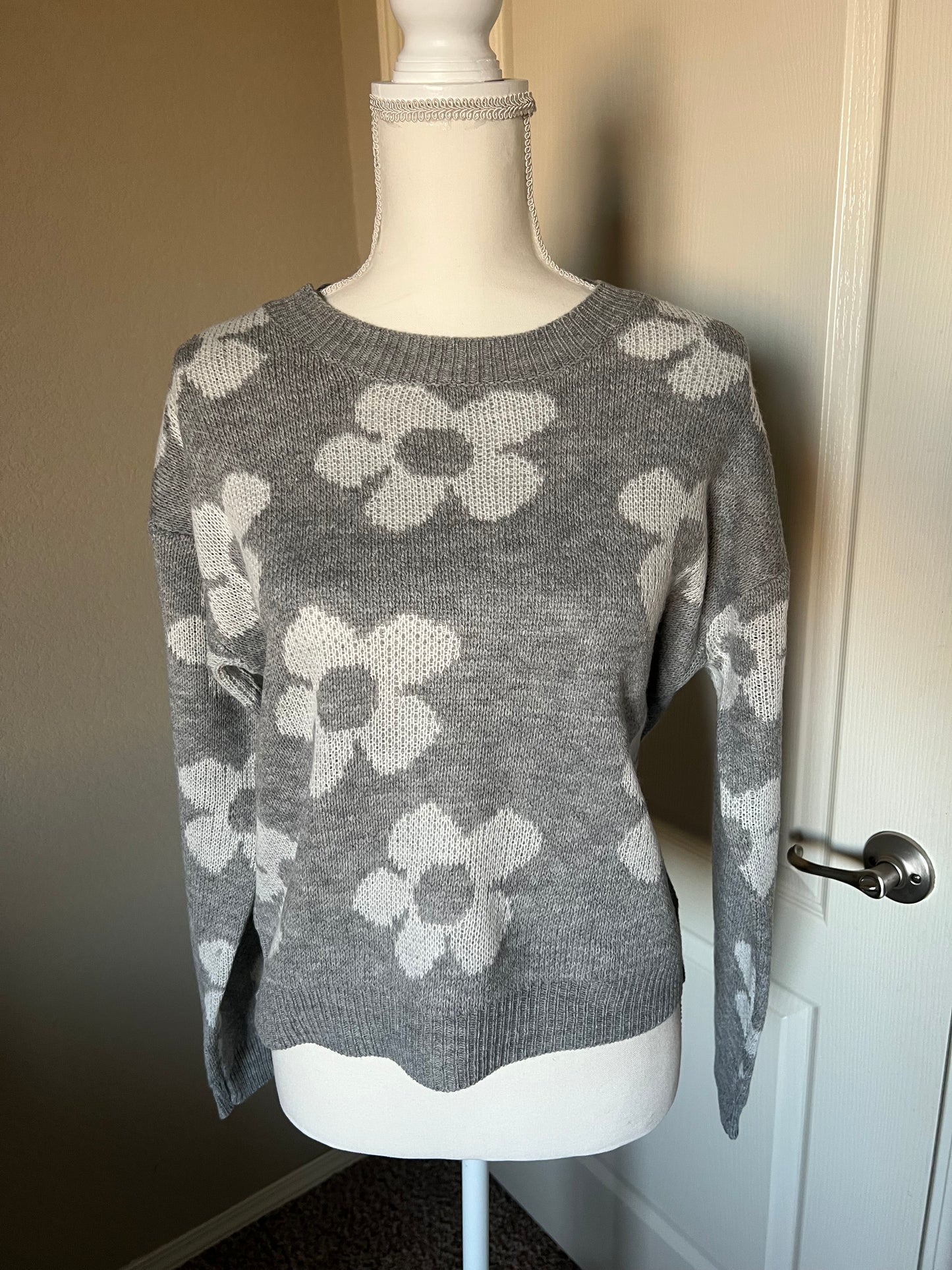 Floral Pattern Gray Sweater